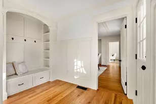 23 Ward St, Woburn, MA 01801 - Photo 13