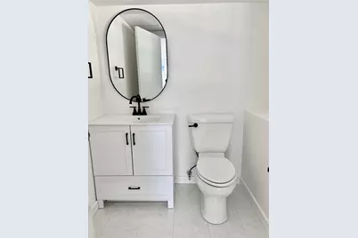 585 N Eastern Ave, Fall River, MA 02720 - Photo 25