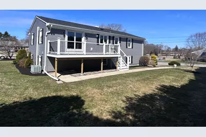 585 N Eastern Ave, Fall River, MA 02720 - Photo 3