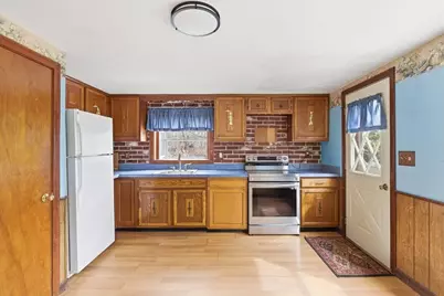 8 Cary Rd, Plymouth, MA 02360 - Photo 11