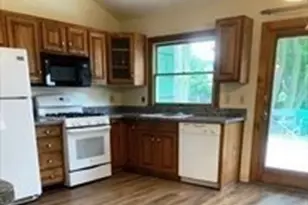 87 Crafts, Newton, MA 02458 - Photo 3