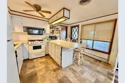 10 Coachmen's Terrace, Plymouth, MA 02364 - Photo 3