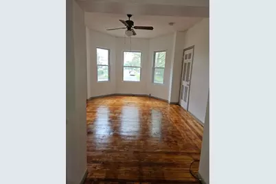 444 Brock Ave, New Bedford, MA 02744 - Photo 11
