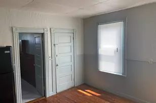 444 Brock Ave, New Bedford, MA 02744 - Photo 3