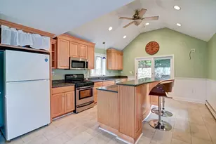 30 Thayer Ave, Weymouth, MA 02188 - Photo 3