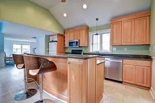 30 Thayer Ave, Weymouth, MA 02188 - Photo 9