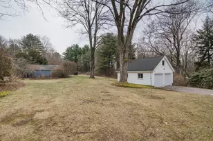 101 Hampden Rd, East Longmeadow, MA 01028 - Photo 9