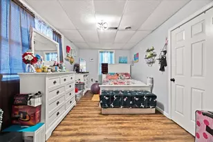 1576 N Main St, Fall River, MA 02720 - Photo 15
