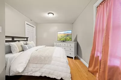 1576 N Main St, Fall River, MA 02720 - Photo 9