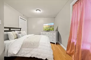 1576 N Main St, Fall River, MA 02720 - Photo 9