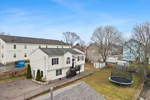 1576 N Main St, Fall River, MA 02720 - Photo 3