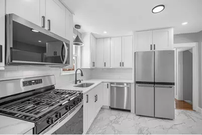 8 Mount Auburn St, Lawrence, MA 01843 - Photo 5