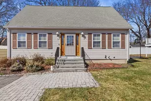 7 Atlas St, Worcester, MA 01604 - Photo 1