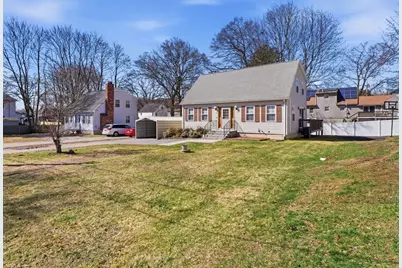 7 Atlas St, Worcester, MA 01604 - Photo 25