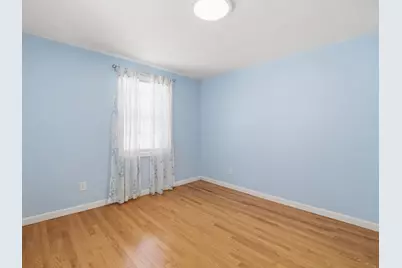 7 Atlas St, Worcester, MA 01604 - Photo 17