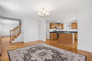 7 Atlas St, Worcester, MA 01604 - Photo 11