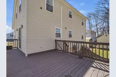 7 Atlas St, Worcester, MA 01604 - Photo 31
