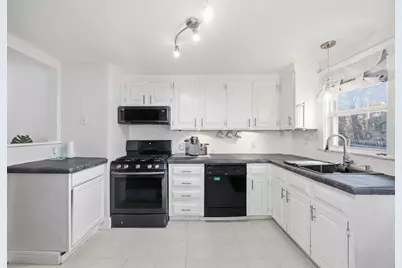 106 Old East Grove, Middleborough, MA 02346 - Photo 5