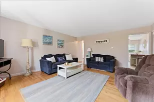 80 Colonial Cir, Chicopee, MA 01020 - Photo 11