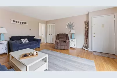 80 Colonial Cir #B, Chicopee, MA 01020 - Photo 9