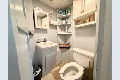 1226 S Main St, Fall River, MA 02724 - Photo 11