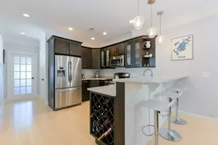 10 Symmes St, Boston, MA 02131 - Photo 3