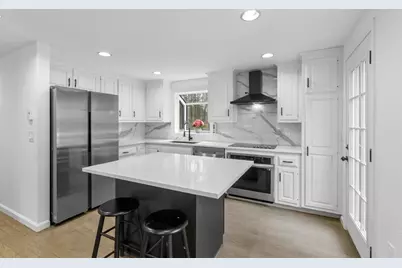 25 King St, Norfolk, MA 02056 - Photo 11