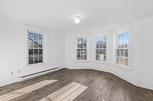 10 Charles St, West Bridgewater, MA 02379 - Photo 19