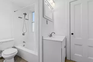 10 Charles St, West Bridgewater, MA 02379 - Photo 25