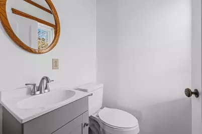 10 Charles St, West Bridgewater, MA 02379 - Photo 7