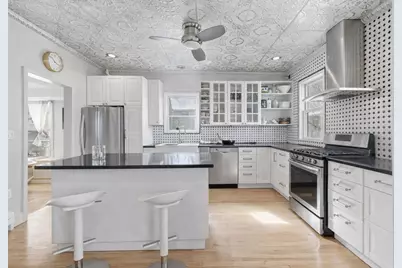 20R Adrian St #20, Somerville, MA 02143 - Photo 9