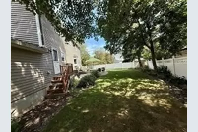 51 Wildwood Ln, Waltham, MA 02451 - Photo 37