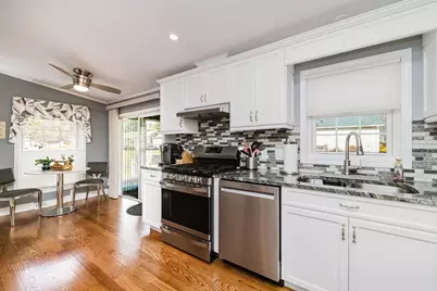 103 Orchard Ct, Middleborough, MA 02346 - Photo 9