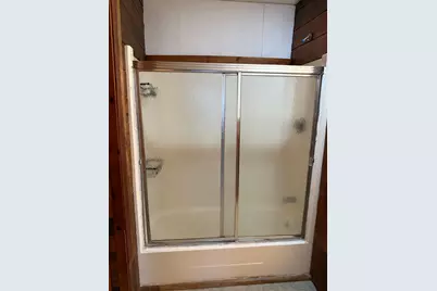 9 Whitcomb St. #2L, Webster, MA 01570 - Photo 5