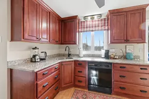 202 Torrey Ln Ext, Holden, MA 01520 - Photo 11