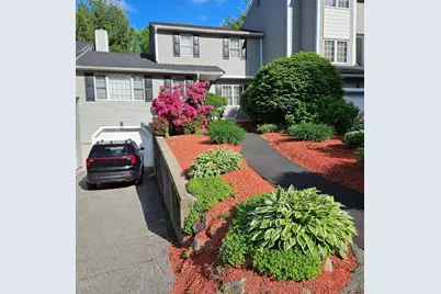 202 Torrey Ln Ext #202, Holden, MA 01520 - Photo 3