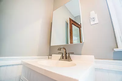 18 Whittier #2R, Cambridge, MA 02140 - Photo 15