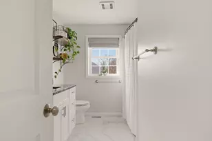 341 Courtney St, Fall River, MA 02720 - Photo 25