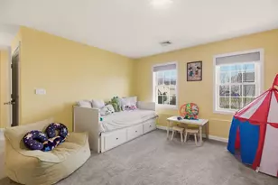 341 Courtney St, Fall River, MA 02720 - Photo 25