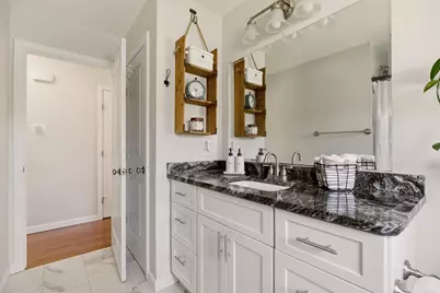341 Courtney St, Fall River, MA 02720 - Photo 21