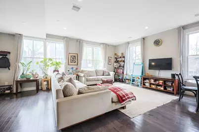 7 Greenley Pl #3, Boston, MA 02130 - Photo 9