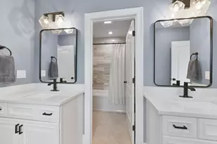 539 Sumner St, Boston, MA 02128 - Photo 23