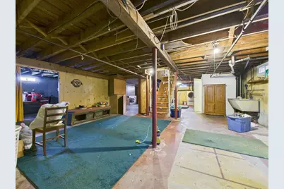 374 Harwich St, New Bedford, MA 02745 - Photo 31