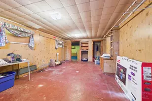 374 Harwich St, New Bedford, MA 02745 - Photo 33