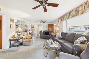 374 Harwich St, New Bedford, MA 02745 - Photo 9