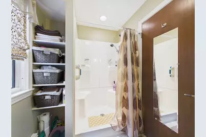 374 Harwich St, New Bedford, MA 02745 - Photo 27