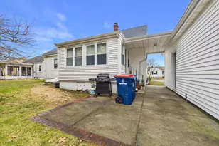 374 Harwich St, New Bedford, MA 02745 - Photo 39