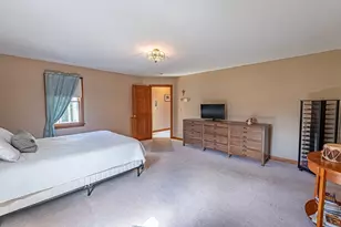 3 Deerfield Ln, Fairhaven, MA 02719 - Photo 15