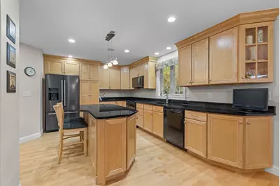 105 Mixter, Holden, MA 01520 - Photo 9