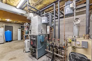 105 Mixter, Holden, MA 01520 - Photo 39